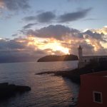 foto dell'isolotto di Santo Stefano con il faro di Ventotene