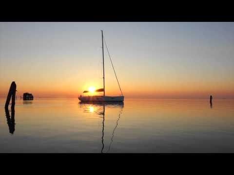 VIDEO Italia Yachts 15.98 Teaser
