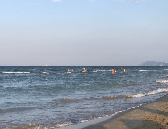 Spiaggia di Riccione e promontorio di Gabicce