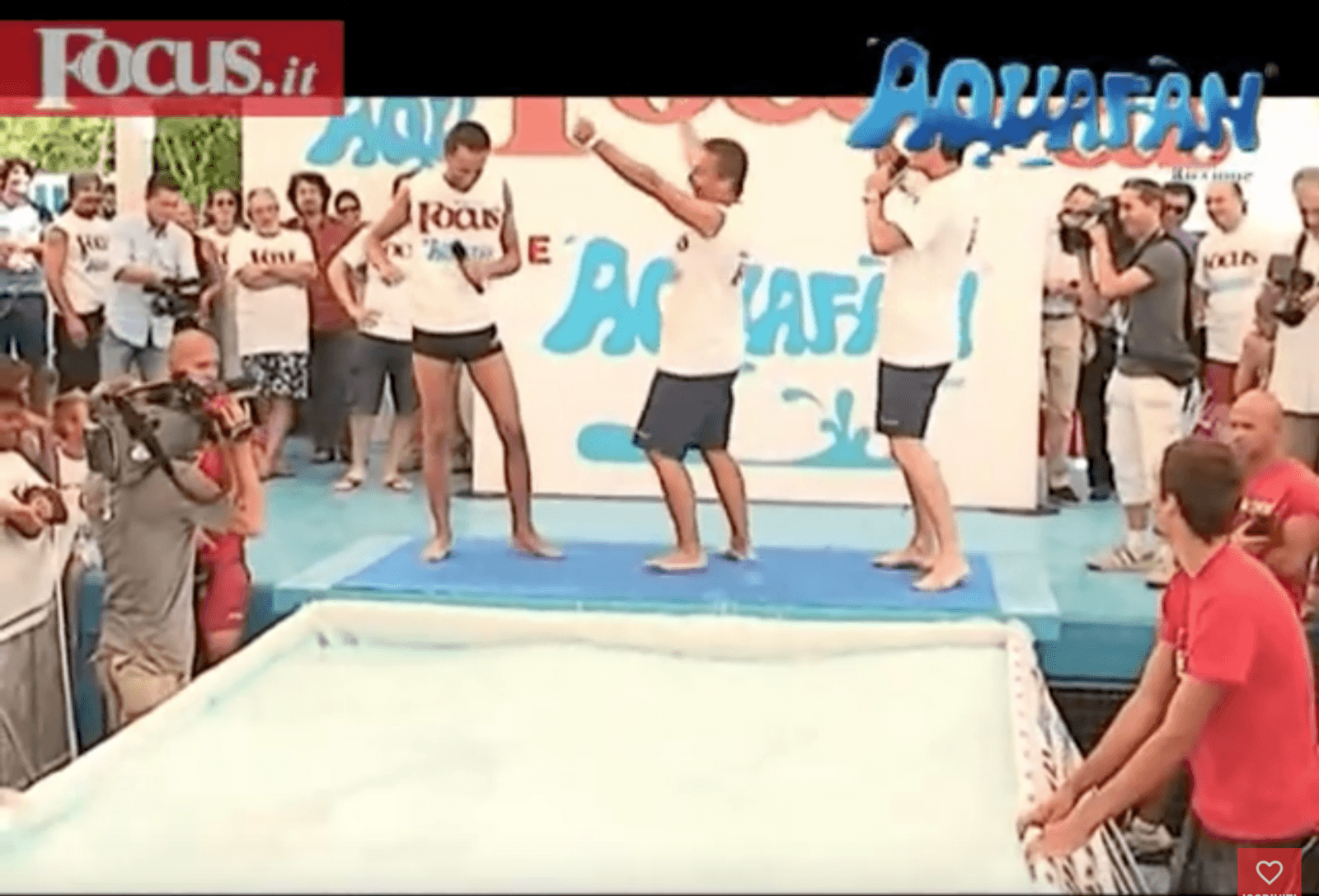 VIDEO – Camminare sull’acqua: il miracolo di Focus