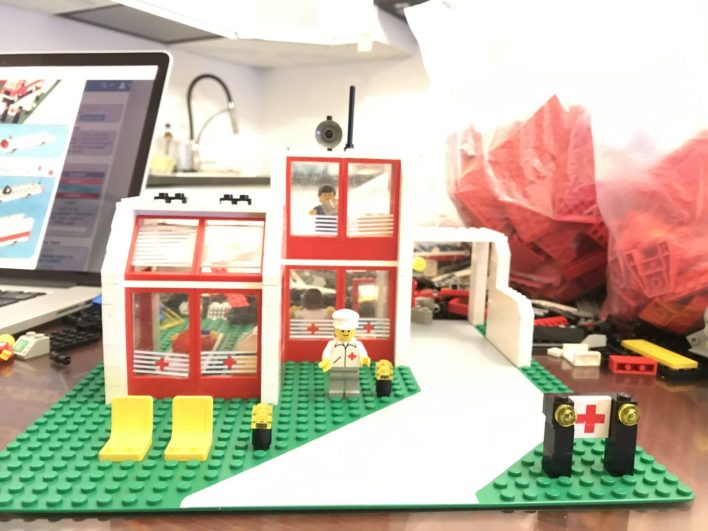 LEGO 6380 Centro di trattamento delle emergenze
