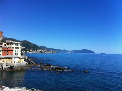 Boccadasse di Genova e promontorio di Portofino by Stephen Kleckner
