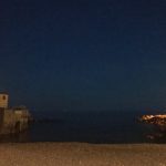 Boccadasse il 7 maggio 2020 poco dopo il lockdown per covid-19 vuota con luna piena