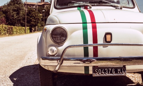 FIAT 500 con banda italiana