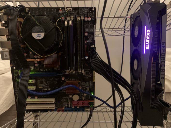 Un computer di 13 anni fa ed una GeForce RTX 3070 Ti  mina a 60 MH/s