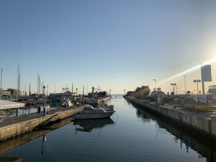 Porto canale di Riccione all'alba